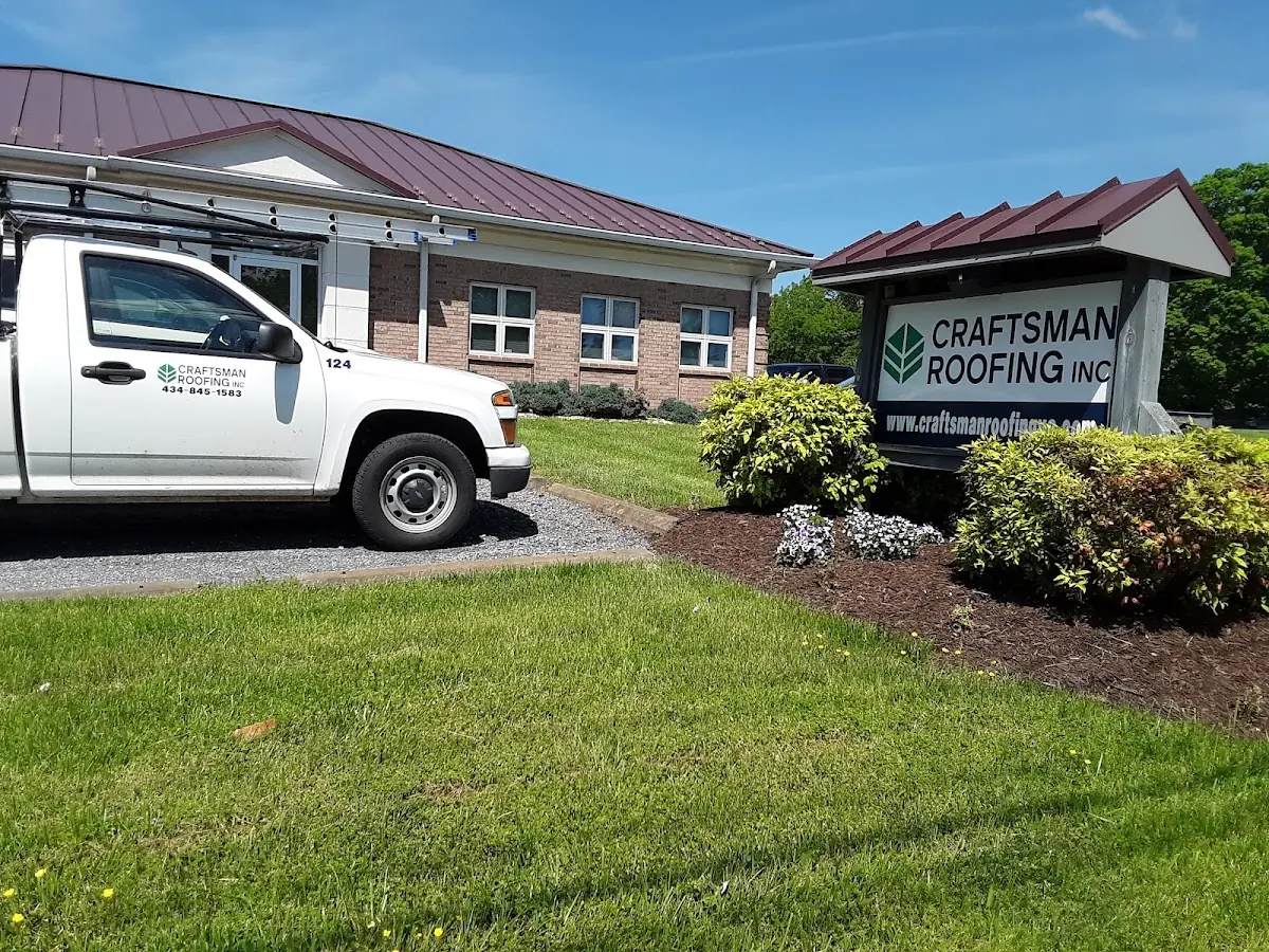 Quality Ice Dam Removal by experienced craftsmen in Vinson Manor